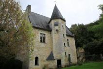 chateau de Mondion