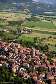 ch�teau de Montpeyroux