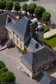 ch�teau de Nesles-la-Vall�e