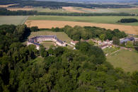 chteau de Neuville  Gambais