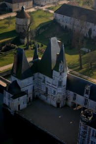 ch�teau d'O � Mortr�e