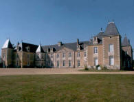 chateau de Panloy � Port-d'Envaux