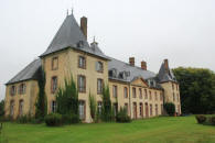 chateau de Prunoy