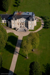 chateau de Saint Cyran � Frouville