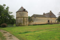 chateau de Saint-Phal à Villefranche