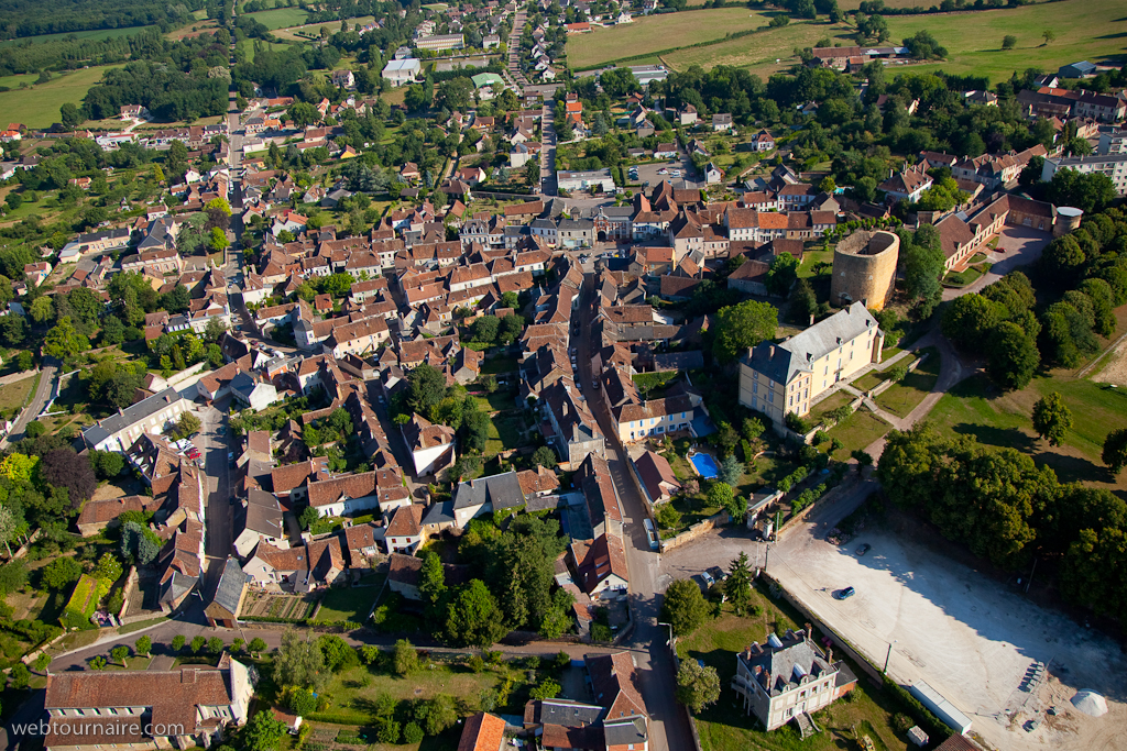 chateau de Saint Sauveur en Puisaye musée Colette