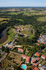ch�teau de Tiffauges