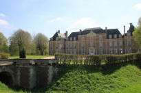chateau de Tilloloy