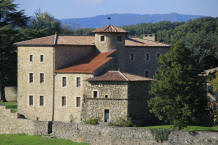 château du Besset    Saint-Romain-de-Lerps