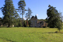 chateau du Soucy � Ch�nevelles