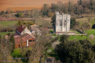 tour de l'Isleau � Saint Sulpice d'Arnoult