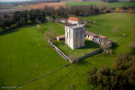 tour de l'Isleau � Saint Sulpice d'Arnoult