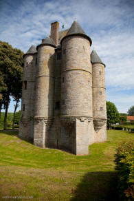 donjon de Bours