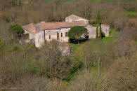 logis de la Salette � Saint Georges de Noisn�