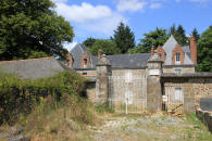 manoir de la Touche Laurens � Aubign�