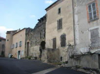 village fortifi� Mareugheol