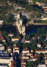 Palais Du�ze � Cahors