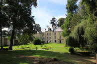 ch�teau du Ch�ne Vert � Plou�r-sur-Rance