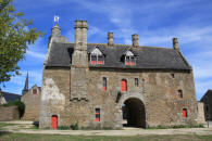 manoir de la Grand-Cour � Taden