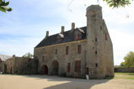 manoir de la Grand-Cour � Taden