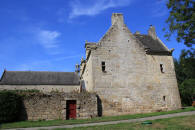 manoir de Lesmoal � Ploun�rin