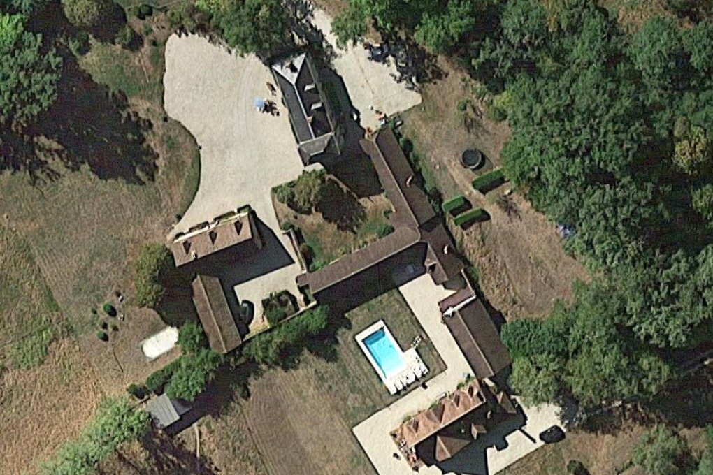 chateau des Guillaumes à Isdes, propriété privée