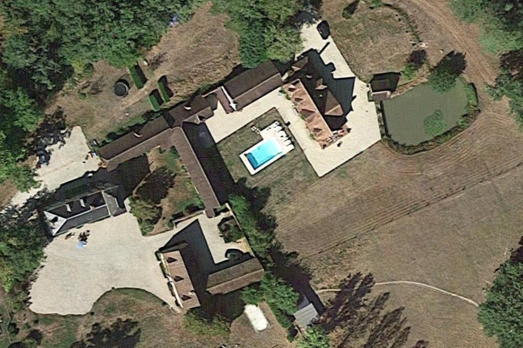 chateau des Guillaumes à Isdes, propriété privée