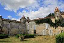 château de ChavarocheVieux-Mareuil