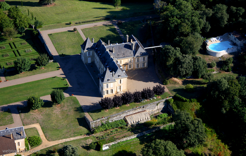 chateau de Lacoste à Castelnaud la Chapelle, ouvert au public